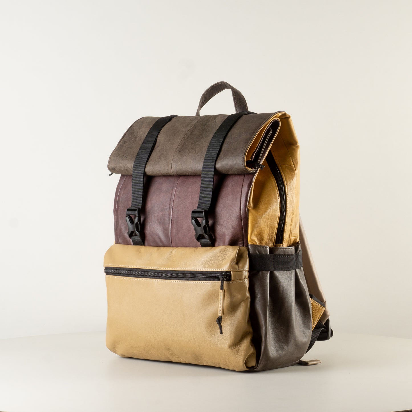 Large light brown laptop backpack for work leather for men or women "July"