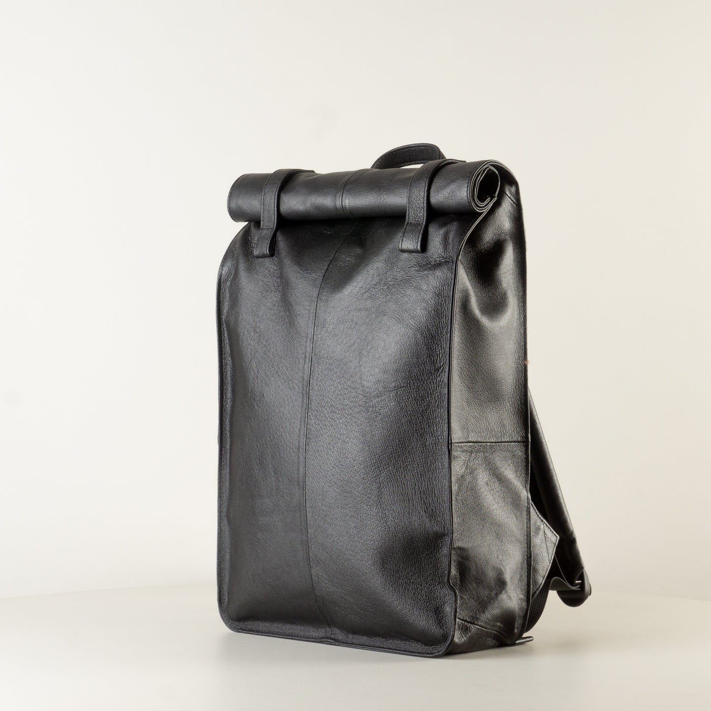 Large leather laptop backpack "June"