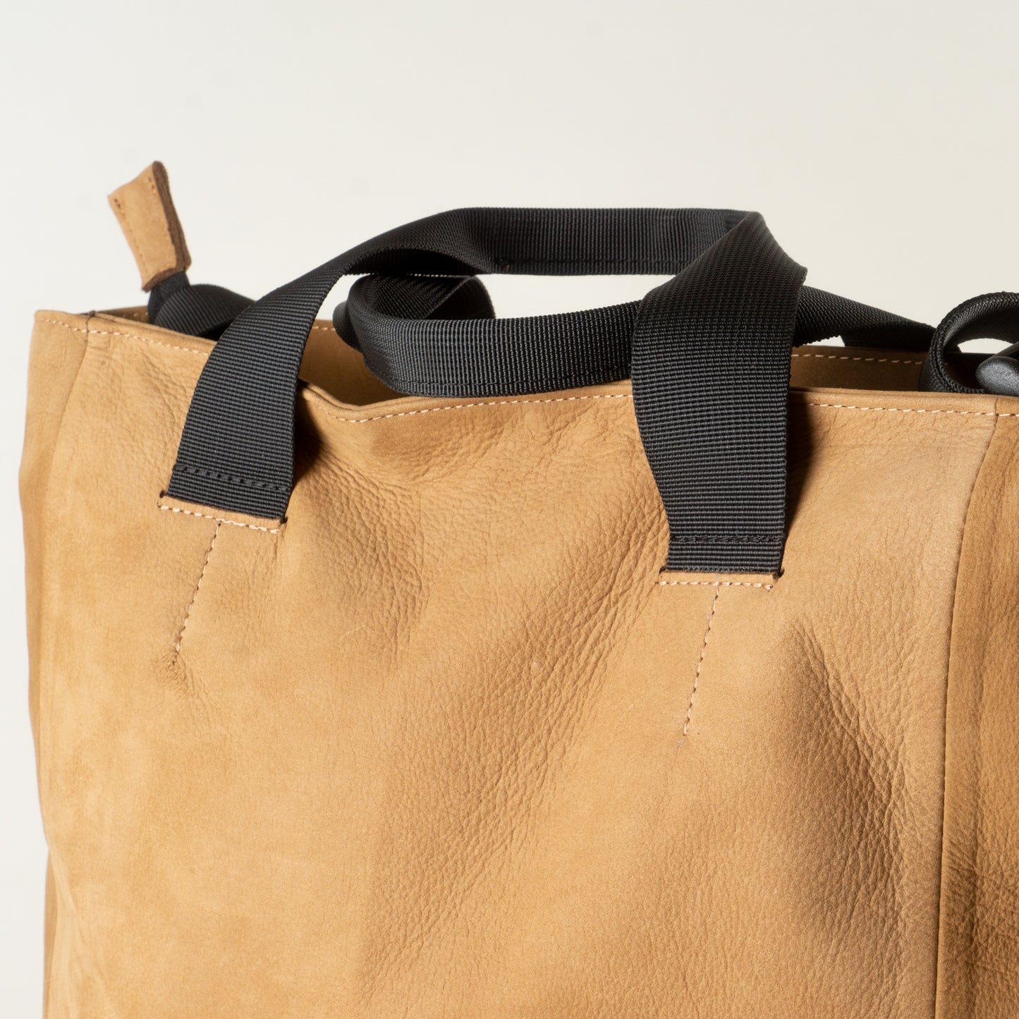 Leather light brown work bag with laptop compartment "February"