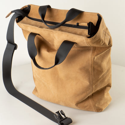 Leather light brown work bag with laptop compartment "February"