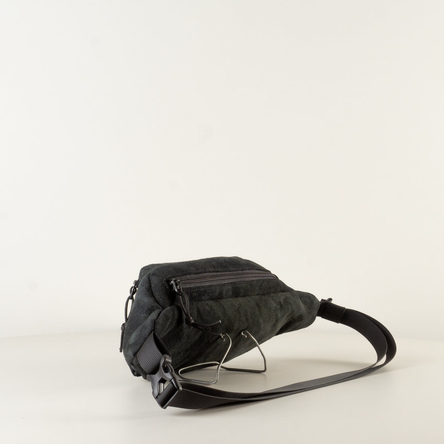 Small leather sling bag black color - 100% "November"