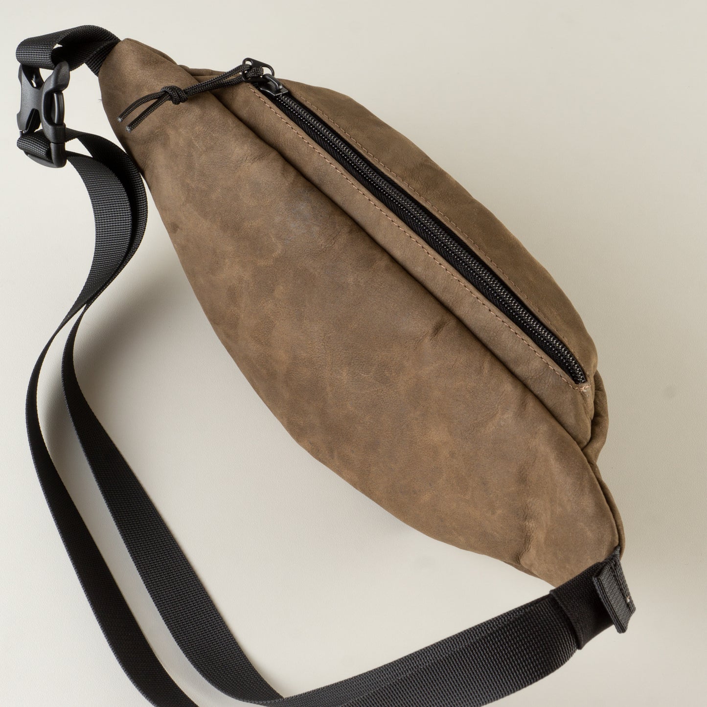 Small leather sling bag brown color - 100% "November"