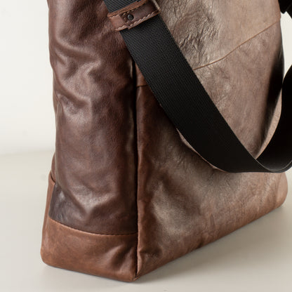 Leather brown work bag with laptop compartment "February"